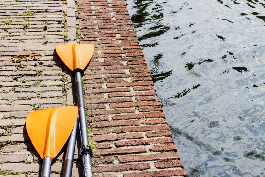 Proper Technique for Paddling a Kayak